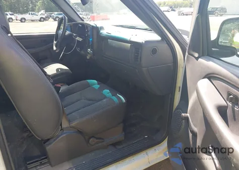 2004 Chevrolet Silverado 1500 Work Truck from USA, damaged, VIN 1GCEC19X64Z188012